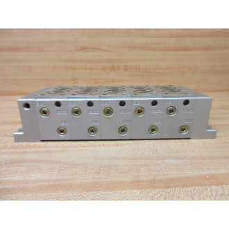 SMC VV715-02R-03D Pneumatic Valve Manifold VV71502R03D