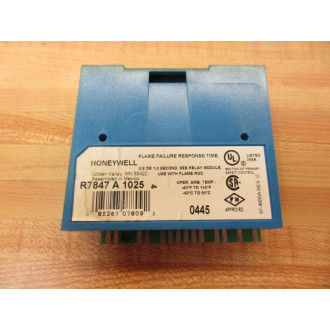 Honeywell R7847A-1025 Flame Amplifier R7847A1025 - Used