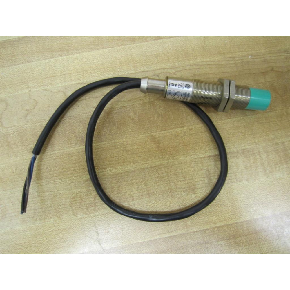 General Electric CR215DB18UA3PB Proximity Switch 18 12" - Used