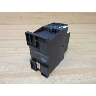 Eaton DILM32-01 24-27VDC Contactor DILM32-01 - Used