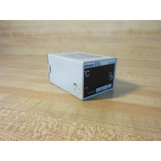 Omron E5L-BX-9 Temperature Controller E5LBX9 - Used
