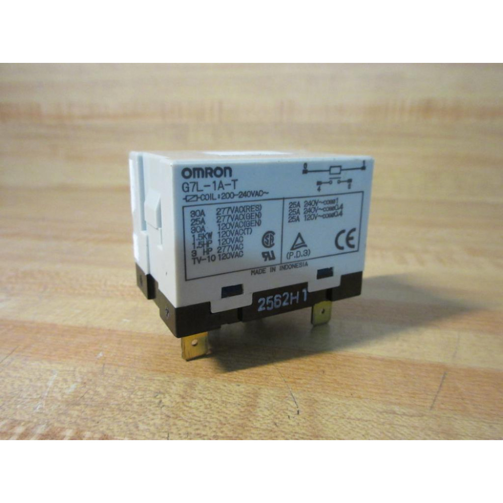Omron G7L-1A-T Power Relay G7L1AT - Used