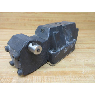 Eaton DG17V-8-2N-10 Vickers Directional Control Valve DG17V82N10 - Used