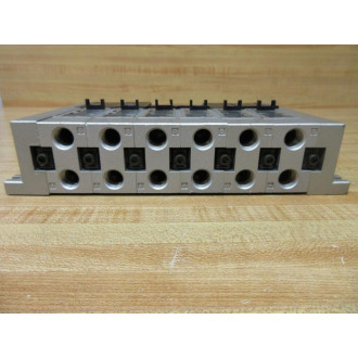 SMC VV5FS2-01T-061-02 Pneumatic Valve Manifold VV5FS201T06102