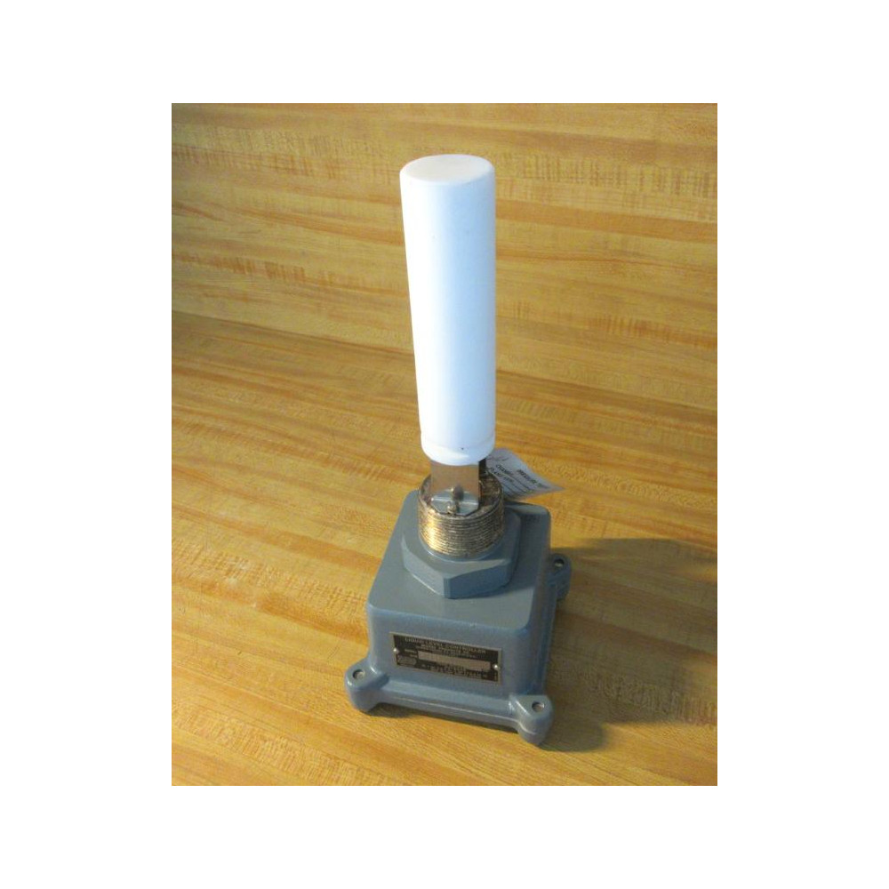 Moore 271S15T Liquid Level Controller - New No Box