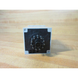 Omron E2CA-AN4C Proximity Sensor Amplifier (AC) - Used