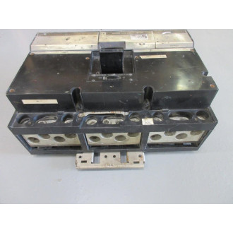Square D NA36900 Schneider Molded Case Circuit Breaker - Used