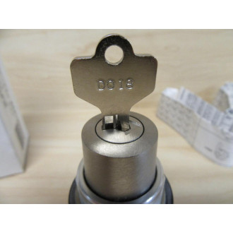 Allen Bradley 800T-H31A2 Selector Switch