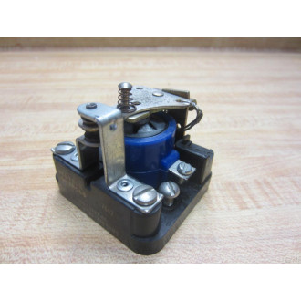 Deltrol 900-23297-60 Relay 12VDC 135 Ohms 7642 9002329760 - Used