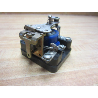 Deltrol 900-23297-60 Relay 12VDC 135 Ohms 7642 9002329760 - Used