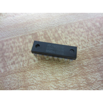 National Semiconductor CD4015CN Integrated Circuit