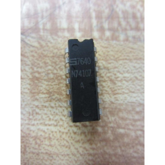 Signetics N74107 Integrated Circuit (Pack of 4)