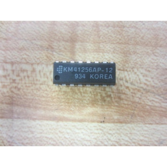 Samsung KM41256AP-12 Integrated Circuit