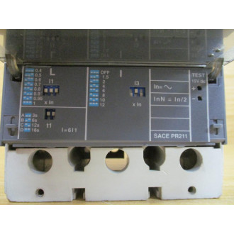 ABB S4N SACE PR211 Circuit Breaker S4NSACEPR211 100 AMP, Chipped - Used