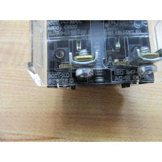 Allen Bradley 800H-HR5D1 Selector Switch 800HHR5D1