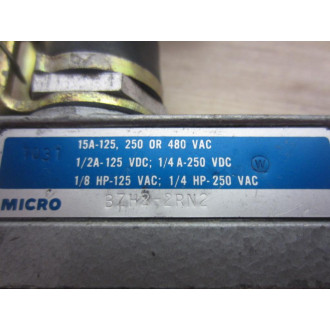 Micro Switch BZH2-2RN2 Honeywell Limit Switch - Used