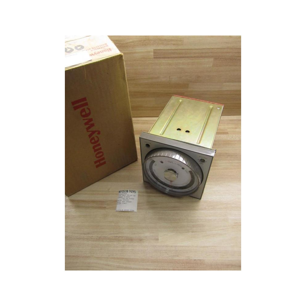 Honeywell R7353B 9295 Temperature Controller