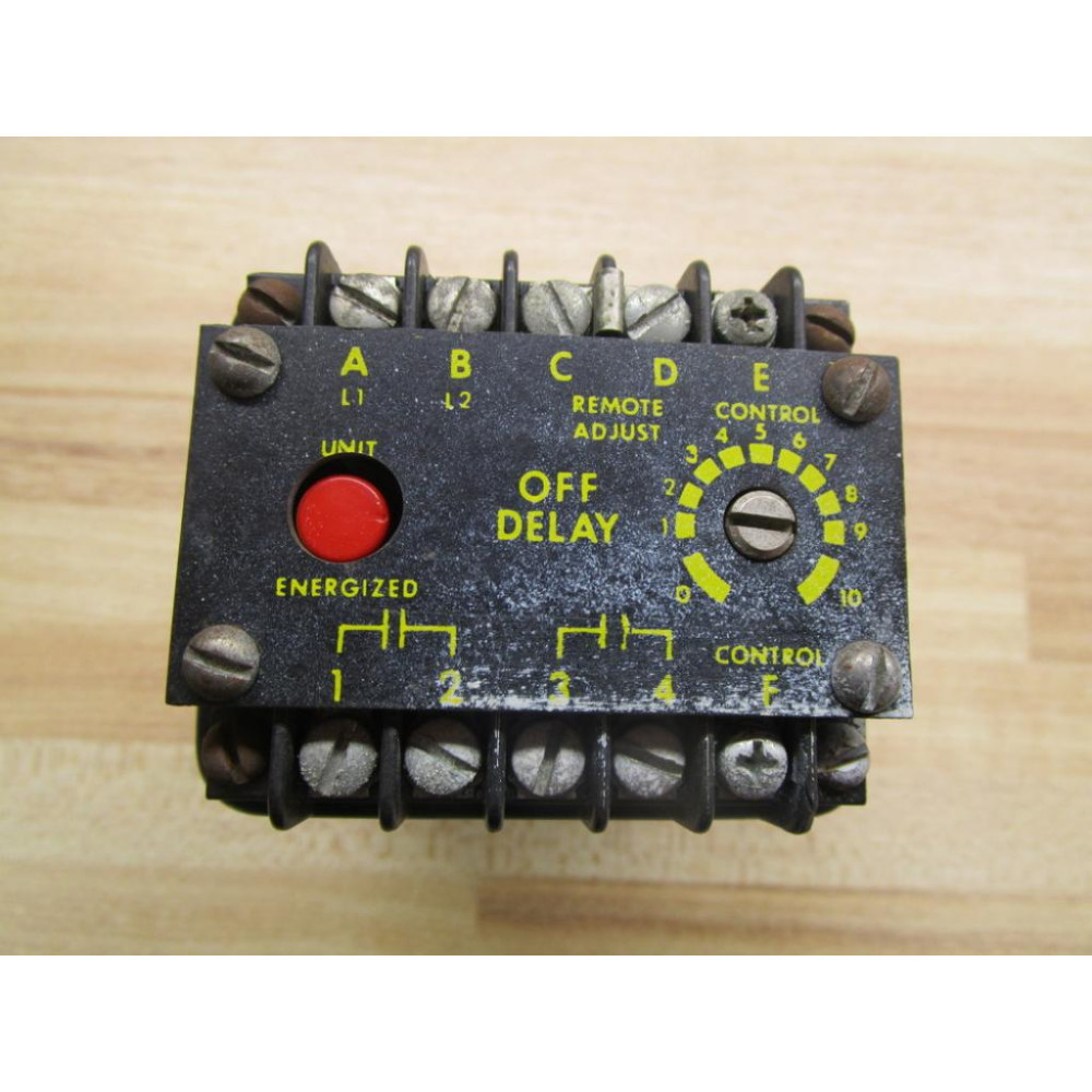 Industrial Solid State Controls 70829 Time Delay Relay ISSC - Used