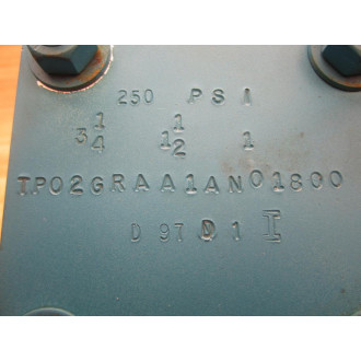 Vickers TP02GRAA1AN01800 Cylinder - New No Box