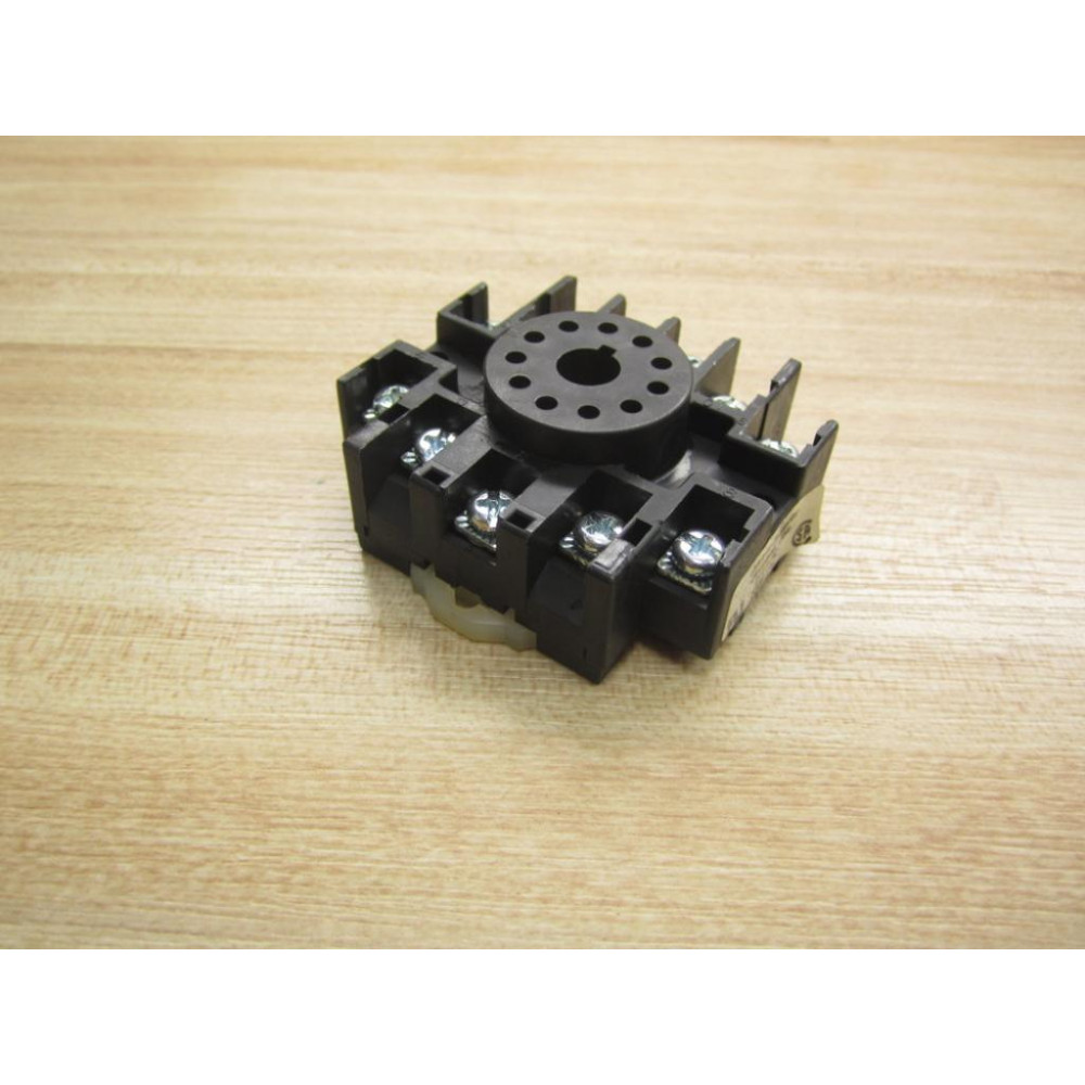Custom Connector DT11-PC Relay Socket - New No Box