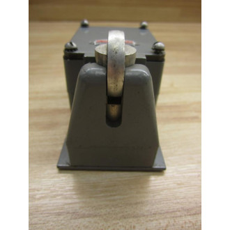 Cutler Hammer 10316H23B Eaton Limit Switch - New No Box