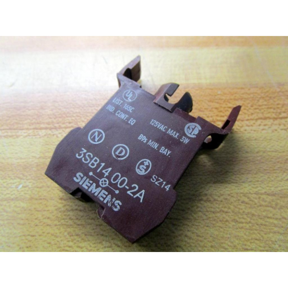 Siemens 3SB1-400-2A Lamp Holder 3SB14002A 3SB1400-2A 3W - New No Box