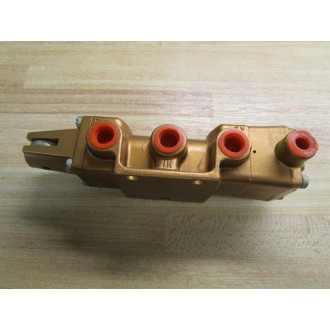 Versa VCP-4302 Four Way Valve