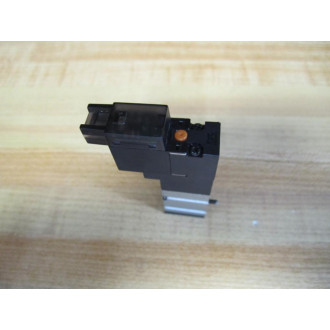 SMC NVJ314M Solenoid Valve 2 MPin Connection 24VDC - New No Box