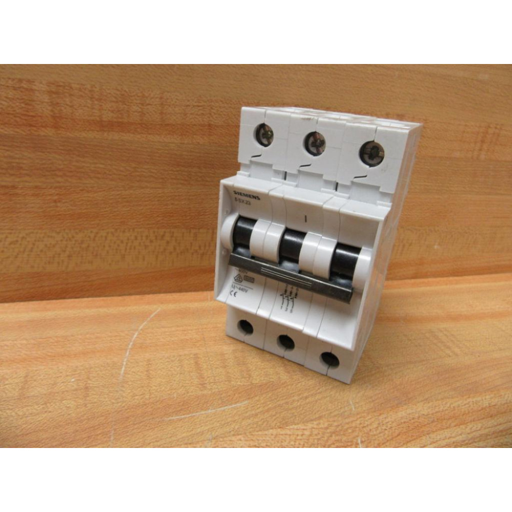 Siemens 5SX23-D13 Circuit Breaker 13A 3P 5SX23D13 - New No Box