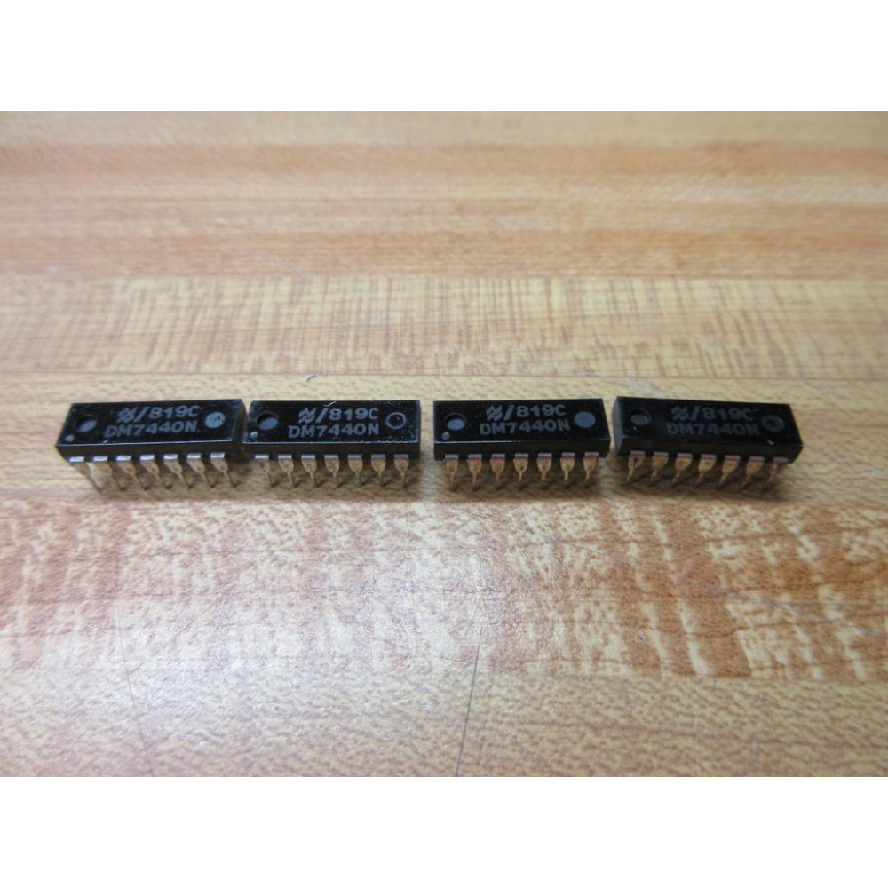 National Semiconductor DM7440N Dual 4 Input Nand Buffer (Pack of 4) - New No Box