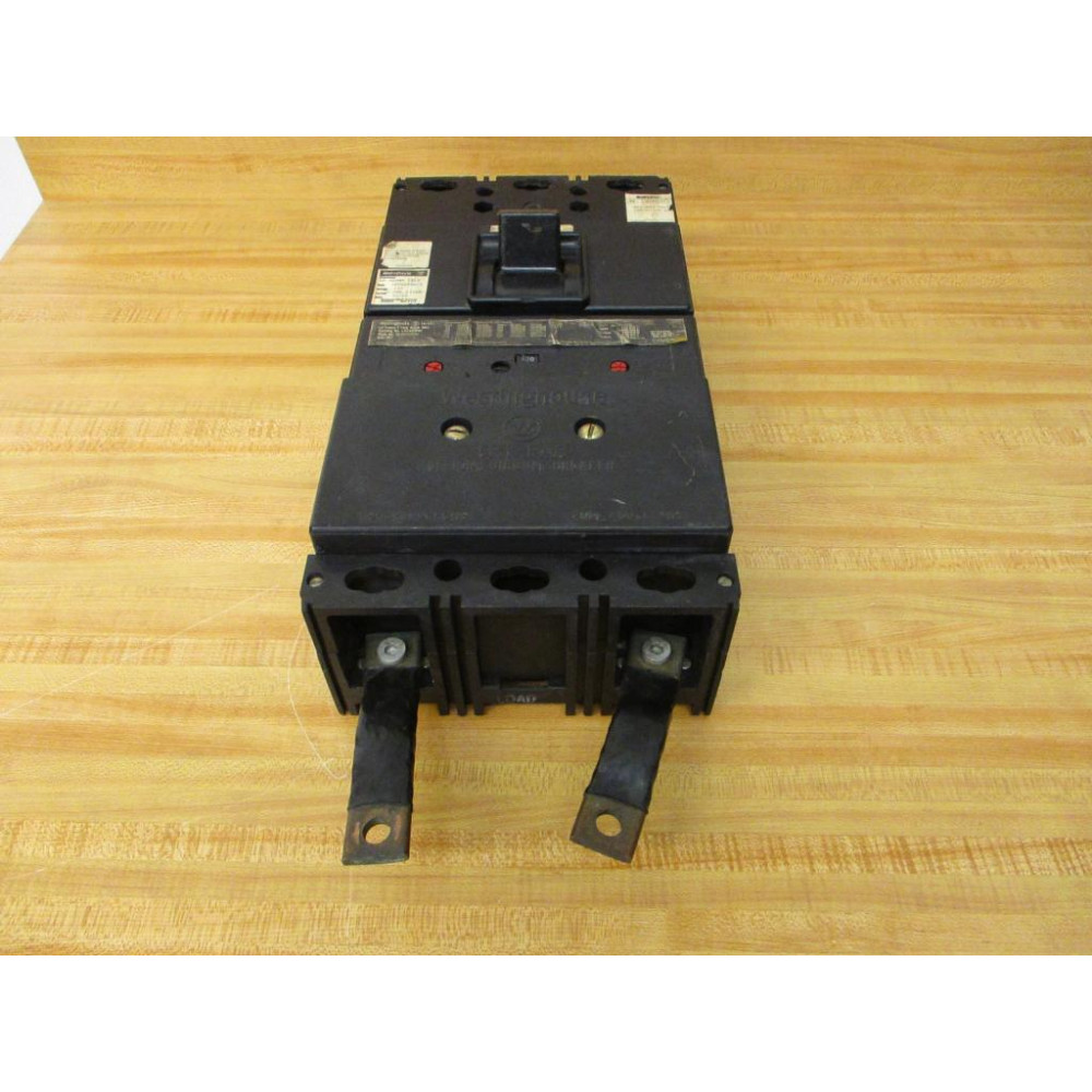 Westinghouse LA2400PFR Circuit Breaker 5685080G01 - Used
