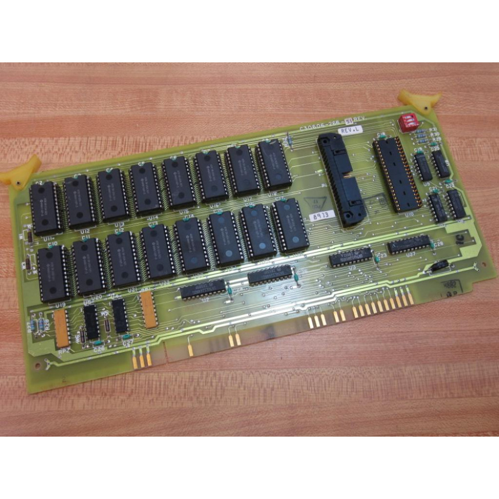 C30606-266 Board C30606266 C30606-266-51 - Used