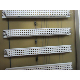 3077-305 BackPlane Bd 3077305 WMetal Rails - Used