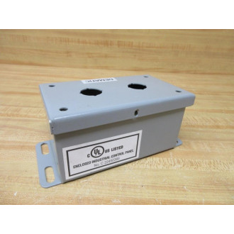 Saginaw Control & Engineering 3346189 Push Button Enclosure 05220-07432P Wired W4 P Male Connector - No Screws - Used