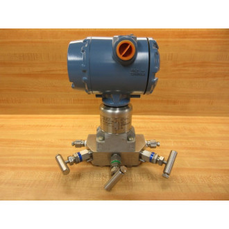 Rosemount C305121124-0000 Transmitter Manifold W3051-S2CD2A2A11A1AE5M5 - New No Box