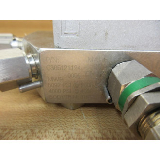 Rosemount C305121124-0000 Transmitter Manifold W3051-S2CD2A2A11A1AE5M5 - New No Box
