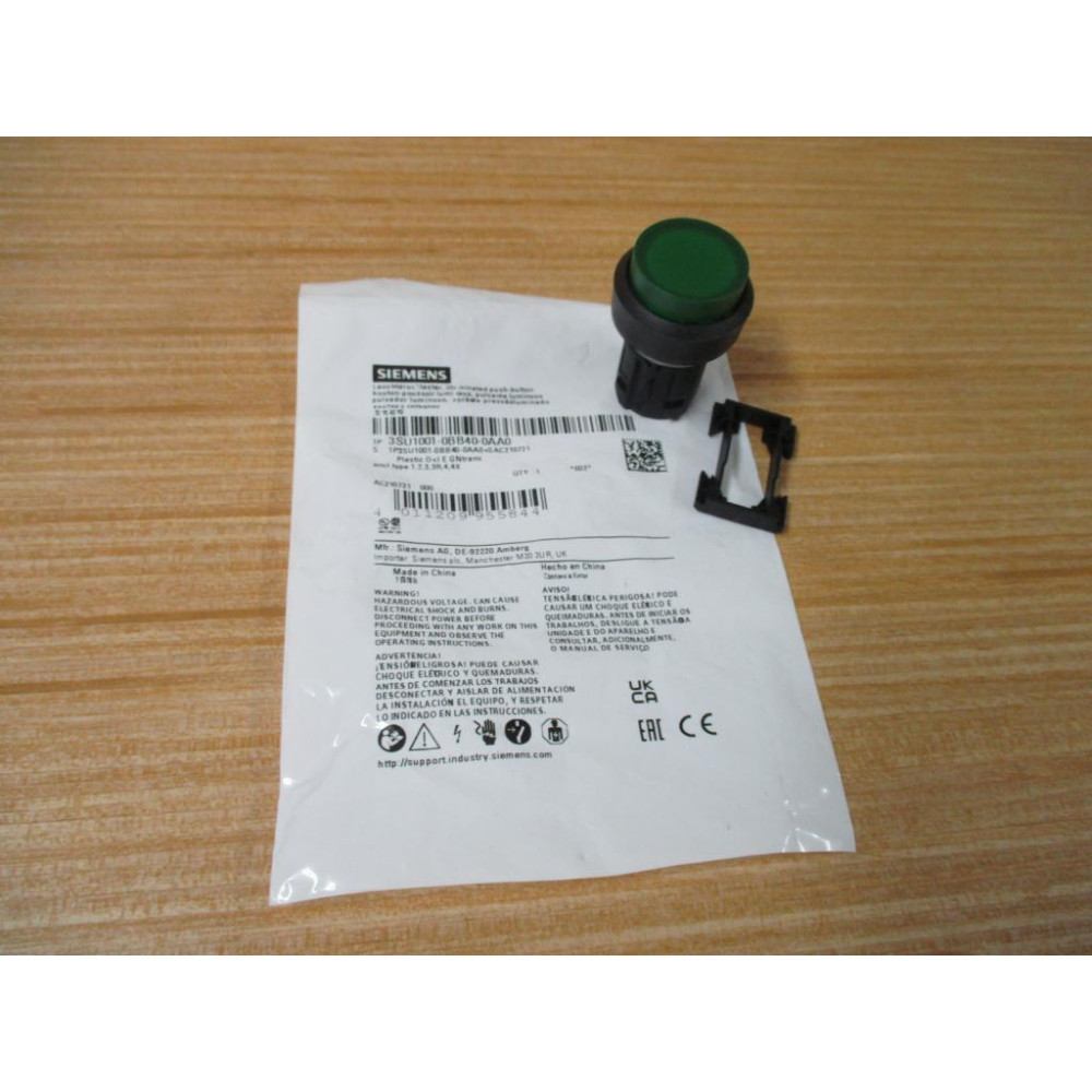Siemens 3SU1001-0BB40-0AA0 Green 3SU10010BB400AA0 Button & Clip