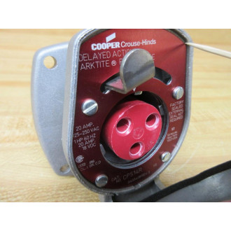 Crouse & Hinds CPS14R Eaton Cooper Delayed Action Arkite Receptacle - New No Box