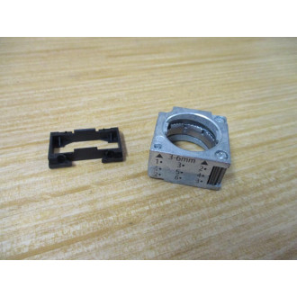 Siemens 3SB3637-0AA01 Pushbutton W3SB3400-1A,3SB3400-0B, Base & Clip