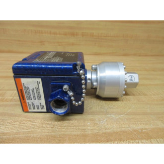 ITT Neo-Dyn 160P14C3 Adjustable Pressure Switch - New No Box