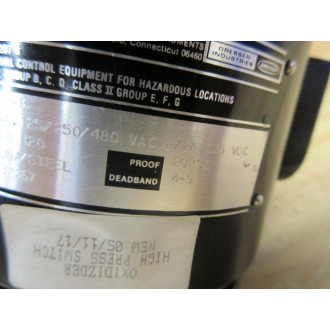 Ashcroft B764B Pressure Switch - Used