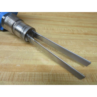 Endress + Hauser FTM50-HGJ2A4AH7AA Vibronic Limit Switch FTM50HGJ2A4AH7AA - Used