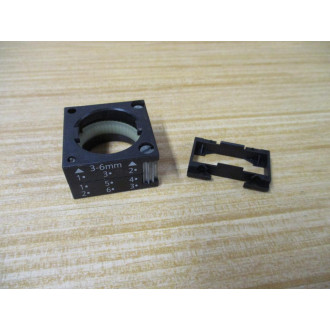 Siemens 3SB3000-1DA11 Pushbutton W Base & Clip - New No Box