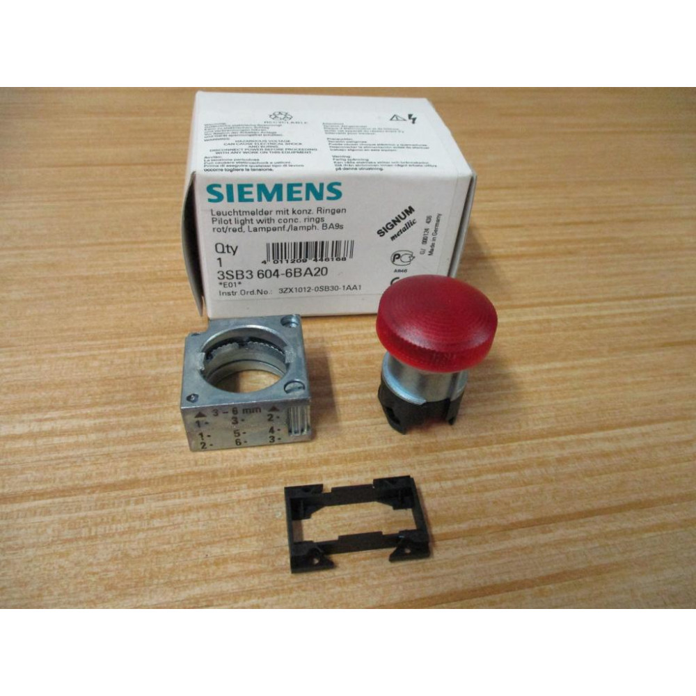 Siemens 3SB3604-6BA20 Pilot Light W Base & Clip