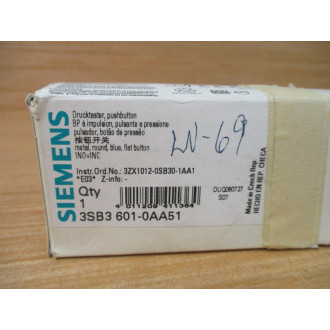 Siemens 3SB3601-0AA51 Pushbutton W 3SB3403-0B, 3SB3403-0A, Base & Clip
