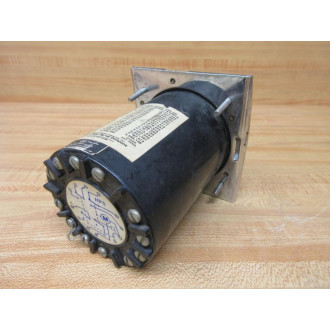 Eagle Signal HP56A6 Timer 120V- Cracked Enclosure - Used