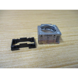 Siemens 3SB3603-0AA1 Black Button 3SB36030AA1 W 3SB3403-0C, Base & Clip