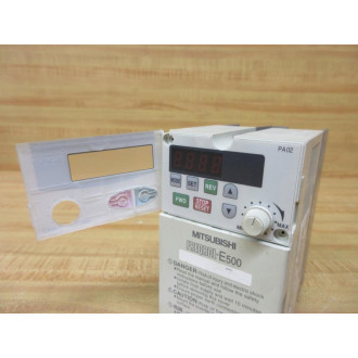 Mitsubishi FR-E520-0.4K Freqrol-E500 Variable Frequency Drive FRE52004K - Used