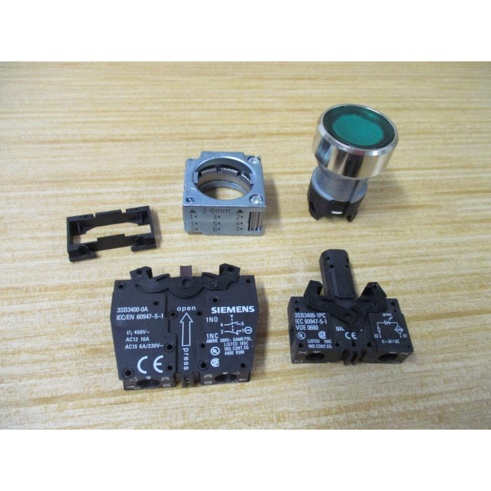 Siemens 3SB3 657-0AA41 Green 3SB36570AA41 Complete - New No Box