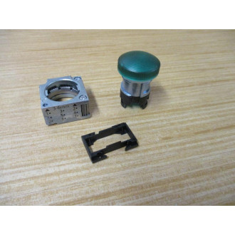 Siemens 3SB3644-6BA40-0CC0 Green 3SB36446BA400CC0 W Base & Clip - New No Box